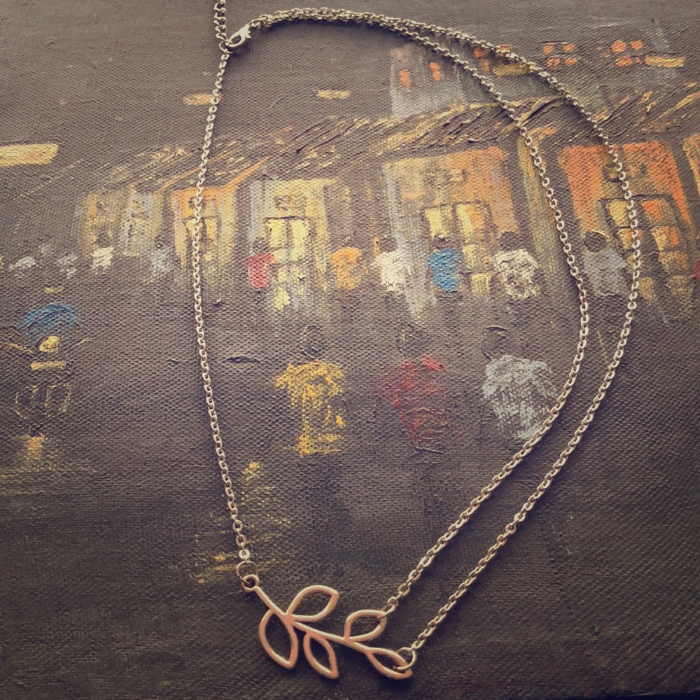 Leaf necklace